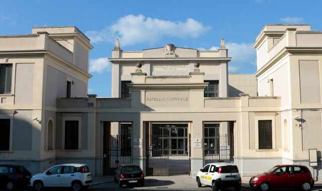 Mancata sanificazione e problemi logistici: a Bari le biblioteche pubbliche rimangono chiuse